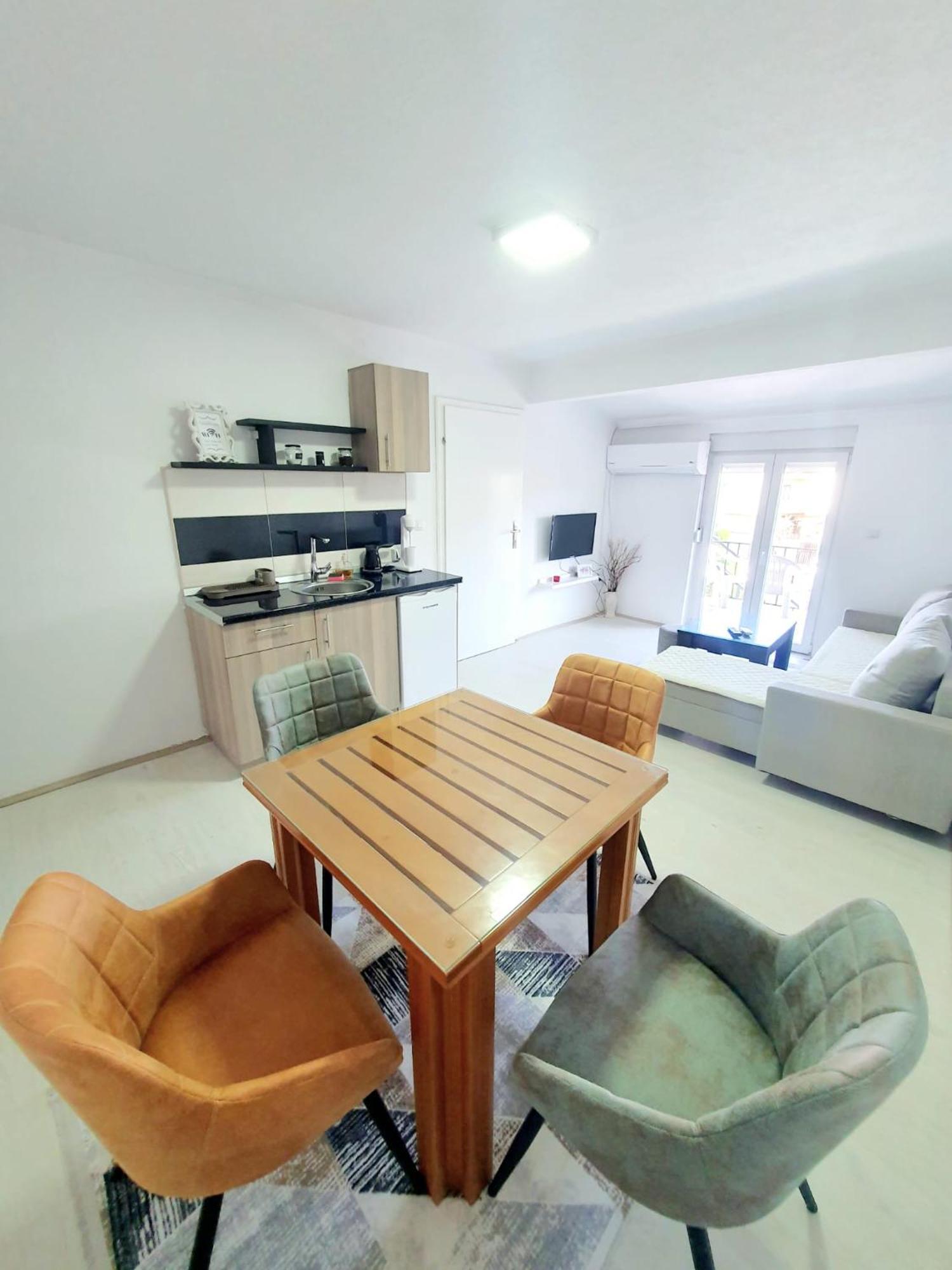 Eftimija Apartments เกฟเกลียา ภายนอก รูปภาพ